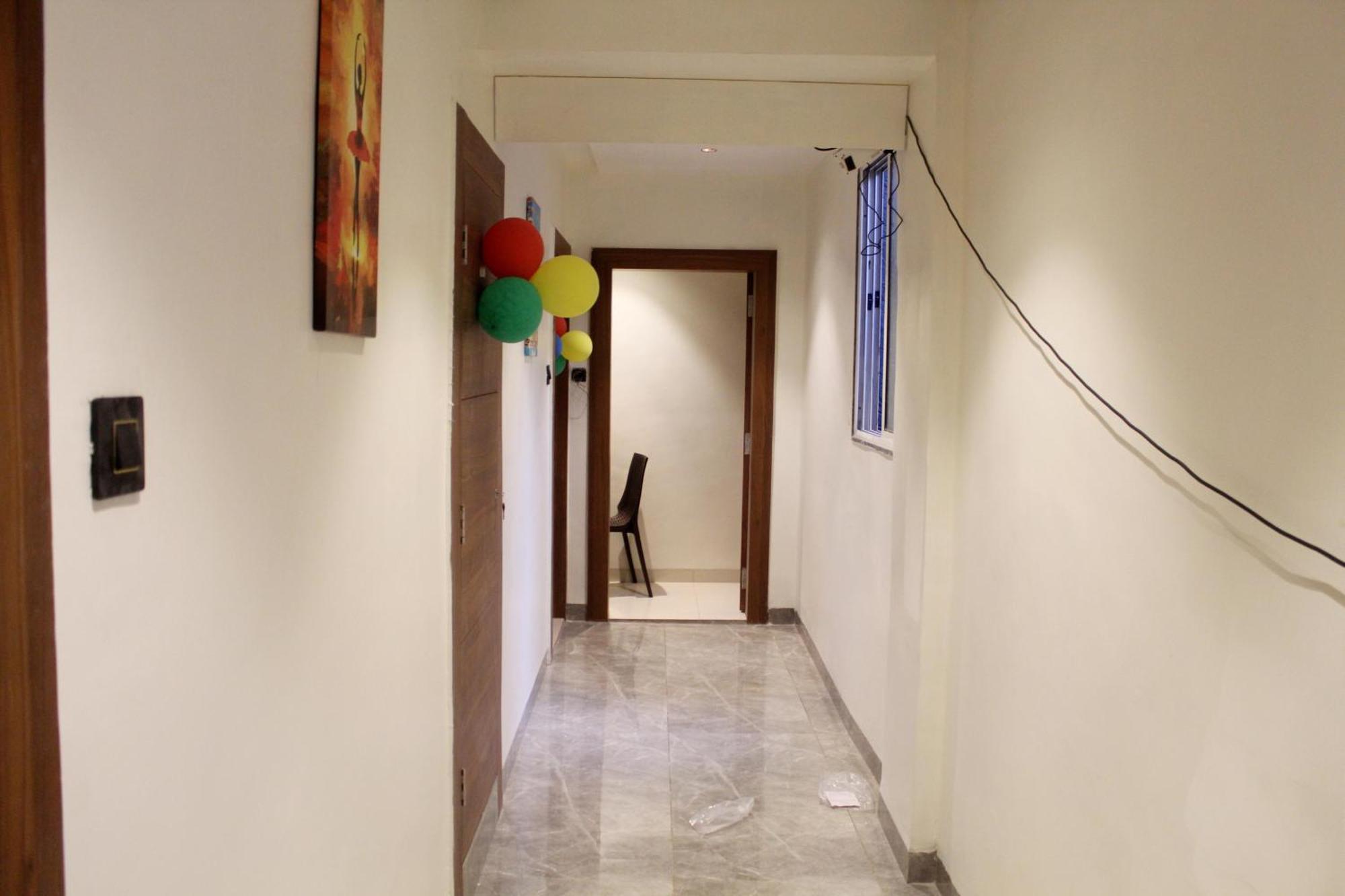 Hotel India Gate Narhe, Пуна Экстерьер фото