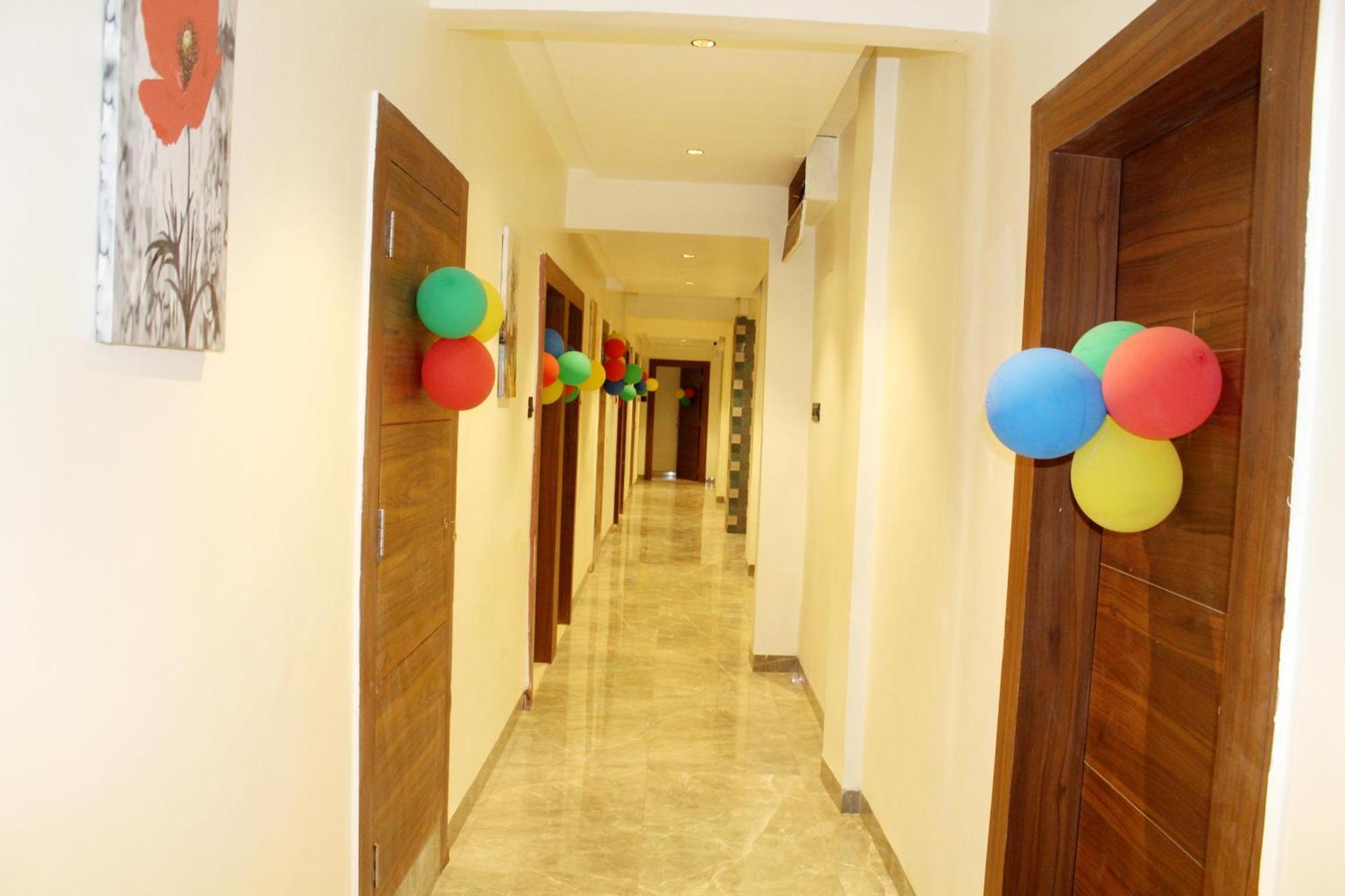 Hotel India Gate Narhe, Пуна Экстерьер фото
